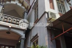 Chính chủ cần bán gấp nhà đẹp thị trấn chúc sơn 112m2. ô tô vào nhà.