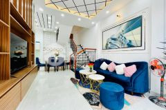 Bán nhà lĩnh nam, 35m2, 5t, mt 3.8m, lô góc, nội thất cao cấp, cách ô tô 15m, giá chỉ 3.4 tỷ.