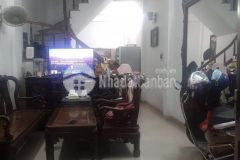 Bán nhà sổ đỏ ở ngay, mt 4m, dt 45m2x4t, đường kim giang, thanh xuân 0358999472