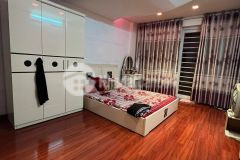 Nhà mới tây hồ 35m2x 6 tầng. cách phố 30m, ngõ kinh doanh, bãi đỗ oto 3 tỷ7 tl