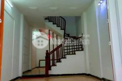 Bán nhà nguyễn an ninh nhỉnh 80trm2 53m2 x 5t ngõ thông thoáng gần phố 0977440990.