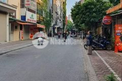 Hiếm bán nhà mặt phố ngay ngã ba yên lãng 40m2,5tầng, mt 4m sổ vuông vắn kinh doanh đỉnh