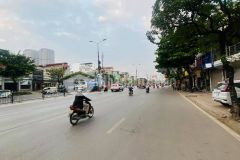 Bán nhà mặt đường ngọc hồi 75m2 4tầng 4.2mt