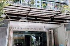 Bán nhà đẹp giá rẻ đường mã lò, bình tân, hẻm xe hơi 8m