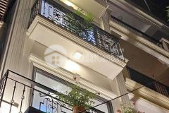 Lô góc bán nhà cực đẹp minh khai, dt 30m2x3t,mt 3m, giá 2tỷ45.