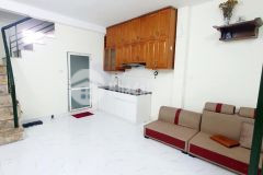 Nhỉnh 2 tỷ có nhà 31m2 đón tết tại phố dương quảng hàm. cách đường oto 50m