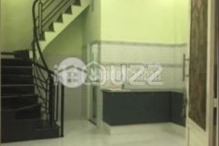 Ngay mt đường nguyễn văn linh, tân phú, q.7. dt 40m2. giá 2.4 tỉ.