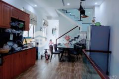 Bán gấp nhà khu víp tân bình k300 nhà mới 1 trệt 3 lầu giá rẻ