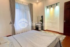 Gấp bán nhà đường kim giang, lô góc 5 tầng, gần phố, nhà đẹp ở ngay, nội thất xịn