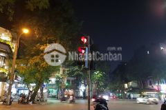 Bán nhà hàn thuyên trung tâm hai bà nhà đẹp long lanh 40m x 4 tầng