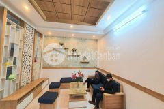 Bán nhà giáp bát oto đỗ cổng, mt rộng xây 5 tầng chỉ nhỉnh 3 tỷ