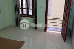 Bán nhà phố trung kính cầu giấy 42m, 5t, mt4m chỉ nhỉnh 4 tỷ.