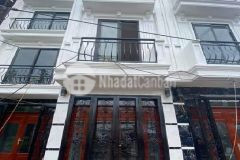 Bán nhà ở luôn phúc lợi long biên, chào bán 2.2 tỷ