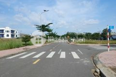 Bán nhanh lô đất ngay tthc, kcn i, ii đồng xoài sổ sẵn sang tên ngay.