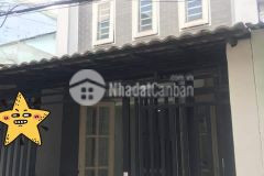 Bán nhà tân chánh hiệp q12 giáp gò vấp 4.2x12, 2tầng hẻm xe hơi,2.9 tỷ