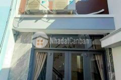 Bán nha 2 tâng gân chơ vcn phươc hai, nha trang chi 1 ty 350tr