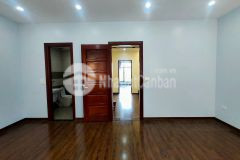 Cần bán biệt thự lô nhà vườn kđt việt hưng, vừa ở vừa kd, dt 120m giá 2x tỷ. lh 0396931899