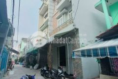 Bán nhà đường bình trị đông