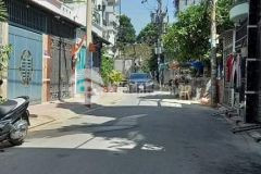 Nhà 4 tầng hxh đường nguyễn kiệm, p3, q gò vấp, gần sân bay 4x15,3 61,5 m2 chỉ 6,7 tỷ