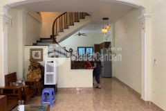 Bán nhà ngũ hiệp chợ tự khoát 50m2 5 tầng mới 88 chỉ 2,3 tỷ.