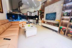 Bán nhà trước tết 20m2 đội cấn 1,8 tỷ. cách oto 10m, mt rộng ngõ nông, tiện ích đầy đủ.