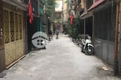 Hiếm, cực hiếm nhà đẹp cát linh, đống đa 60m 7 tỷ 5 tầng, mt 4m, ở ngay.