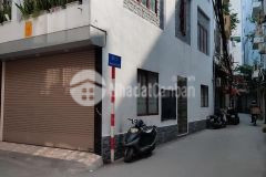 Hàng hiếmchỉ với 13 tỷ sỡ hữu căn nhà lg 3 mặt tiền phố nguyên hồng.