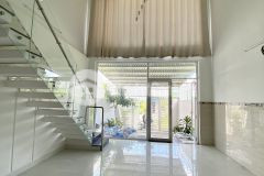 Bán nhà mới 1 trệt 1 lầu khu tđc hòn rớ 2, nha trang giá 2 tỷ 850