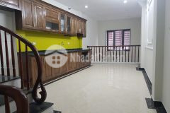 Bán nhà phố quan nhân, quận thanh xuân, ô tô đỗ cửa, 6 tầng mới xây cực đẹp, chỉ 6.82 tỷ.