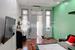 Nhà đẹp ở ngay đón tết liền tay phúc lợi long biên ngõ thông ô tô 40m2 mt5m chỉ 3.9 tỷ.