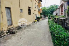 Cần bán lô đất tại băng 2 đường trường chinh với giá rẻ bất ngờ.