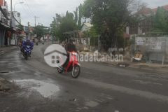 Nhà mặt tiền đường dương đình hội, kề cđ công thương, p. phước long b, quận 9 dt 90m210.5 tỷ.