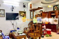 Nhà quận 3 đường cmt8 30m2 5,8 tỷ