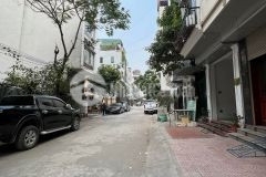 Nhà vân canh hoai đưc 38m2x5tầng 3măt thoang ôtô đô kinh doanh sâm uât gia tôt