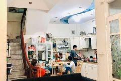 Cần bán nhà phùng khoang, lô góc diện tích 45m2, 4t, 4 phòng ngủ mt 4.3m giá 3.4 tỷ.