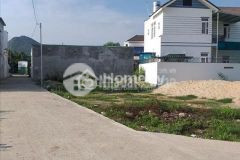 Lô góc 2 mặt kiêt 2 lô 240m2 sát đường chợ ubnd sổ sẵn