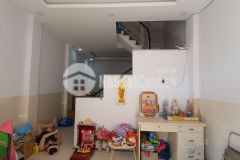 Bán nhà âu cơ, tân phú, 38m2, sát hxh, cho thuê 7tr, chỉ 3.1 tỷ tl