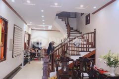 Hiếm bán phân lô hoàng văn thái dt 50m2, mt 4.2m, khu dân trí cao, ngõ thông rộng.nhỉnh 5 tỷ.