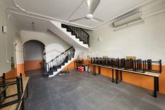 Bán nhà mặt phố lớn lĩnh nam mt5m, 180m2 cấp 4 oto giao thương lườm lượp. kinh doanh rất đỉnh,18ty....