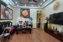 Bán gấp nhà 63m2, 5 tầng đẹp, ngõ thoáng, cầu am, hà đông