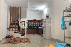 Nhà đẹp ở ngay lô góc ngõ thông taxi 41m2 mt4.5m thượng thanh long biên chỉ 3.35 tỷ.