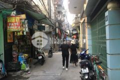 Bán nhà tôn thất tùng, đống đa ngõ thông, kinh doanh, nhà đẹp, ở ngay, 50m2x4t, 5.5 tỷ 0975642942