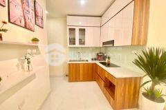 Nhà đẹp ngõ ba gác phố hoàng quốc việt 5 tầng chỉ nhỉnh 3 tỷ