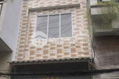 Bán nhà 1 trệt 2 lầu dt 4x8.5 gần chợ tân bình giá chỉ 3.5 tỷ