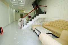 Nha 1 mê đep mơi tinh gân nga tư pham ngu lao va vanh đai