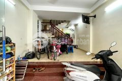 Phân lô lạc long quân cầu giấy, 38m2, gara, ô tô tránh, kinh doanh, sổ vuông