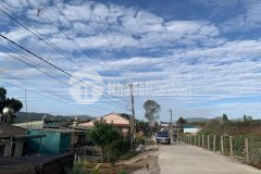 Chính chủ cần tiền bán gấp 22,5m mặt tiền đường bê tông. giáp sông