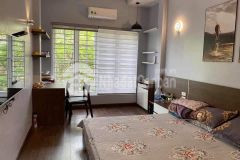 Phố nguyễn khang nhà siêu đẹp,view trường thpt 35m2x5tầng,,giá 4,3 tỷ