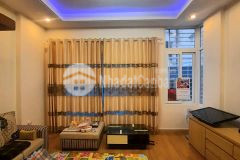 Bán nhà xuân la, dân trí cao, 45 m2,mặt ngõ thông ra hồ tây rất gần 4tỷ