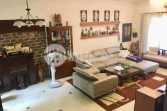 Chính chủ cần bán nhà hoàng văn thái. dt 76m24t giá 12 tỷ.